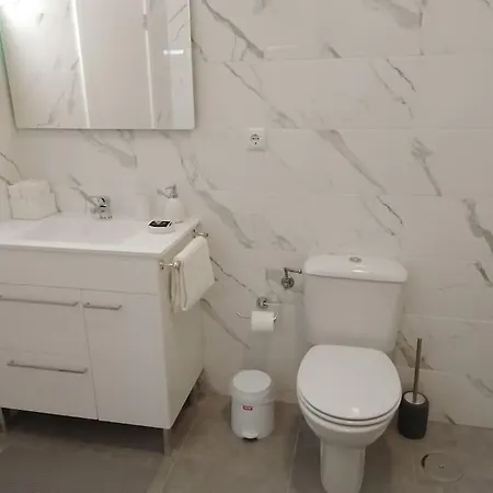 Location D'une Maison Traditionnel Dans Un Village *