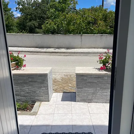 Location D'une Maison Traditionnel Dans Un Village *